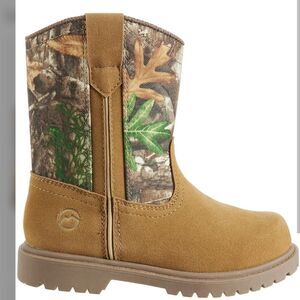 NIB Magellan Outdoors Kids' Boone Realtree Edge Boots Sz Kids 4